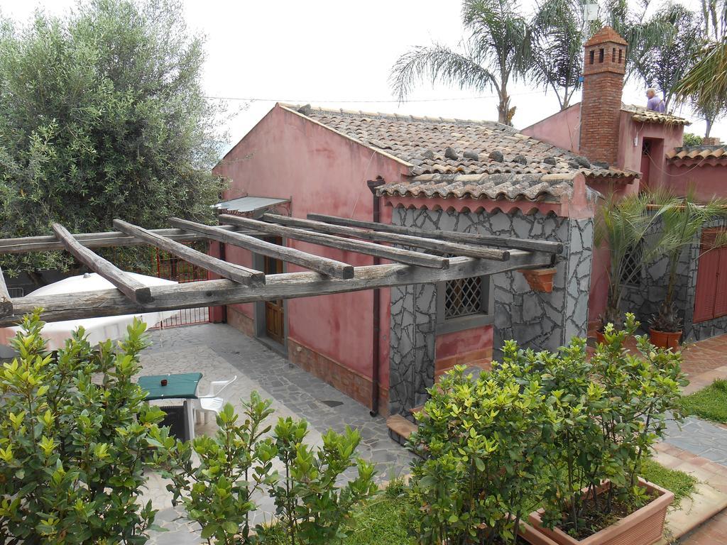 Villa Del Nespolo Fiumefreddo di Sicilia Zewnętrze zdjęcie