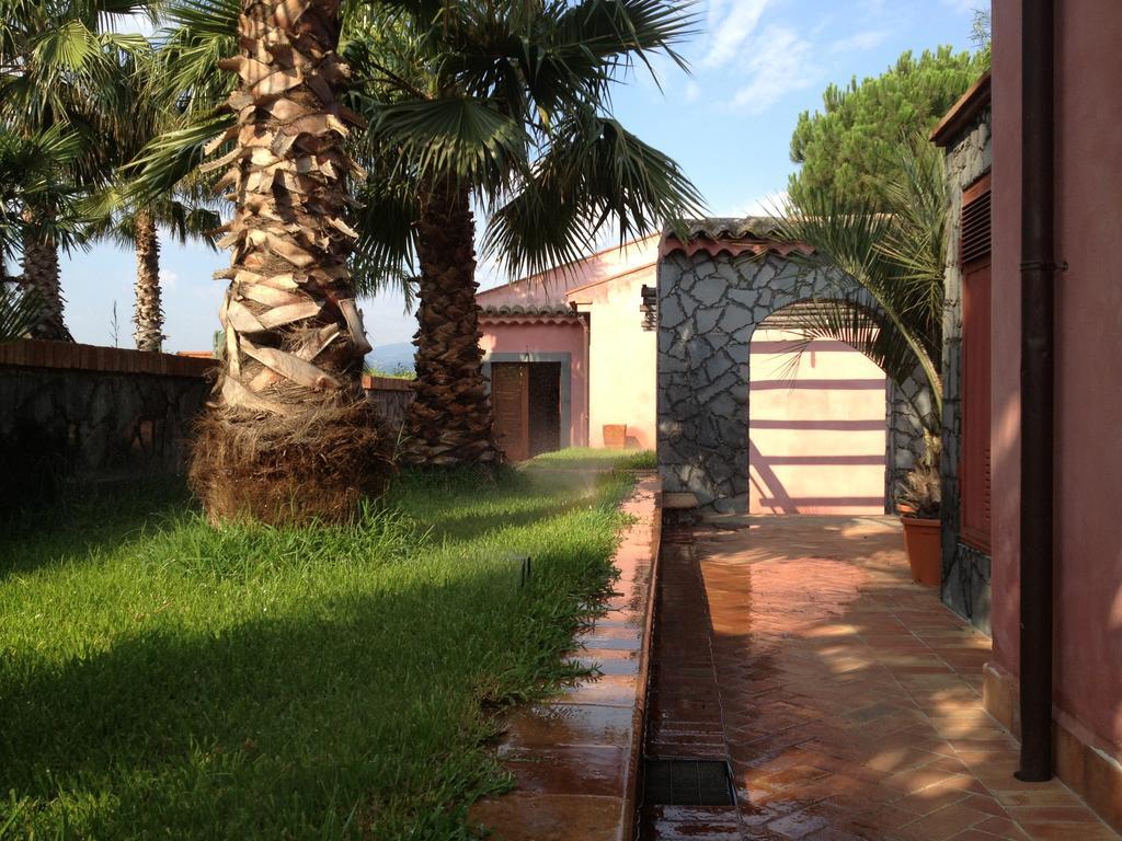 Villa Del Nespolo Fiumefreddo di Sicilia Zewnętrze zdjęcie